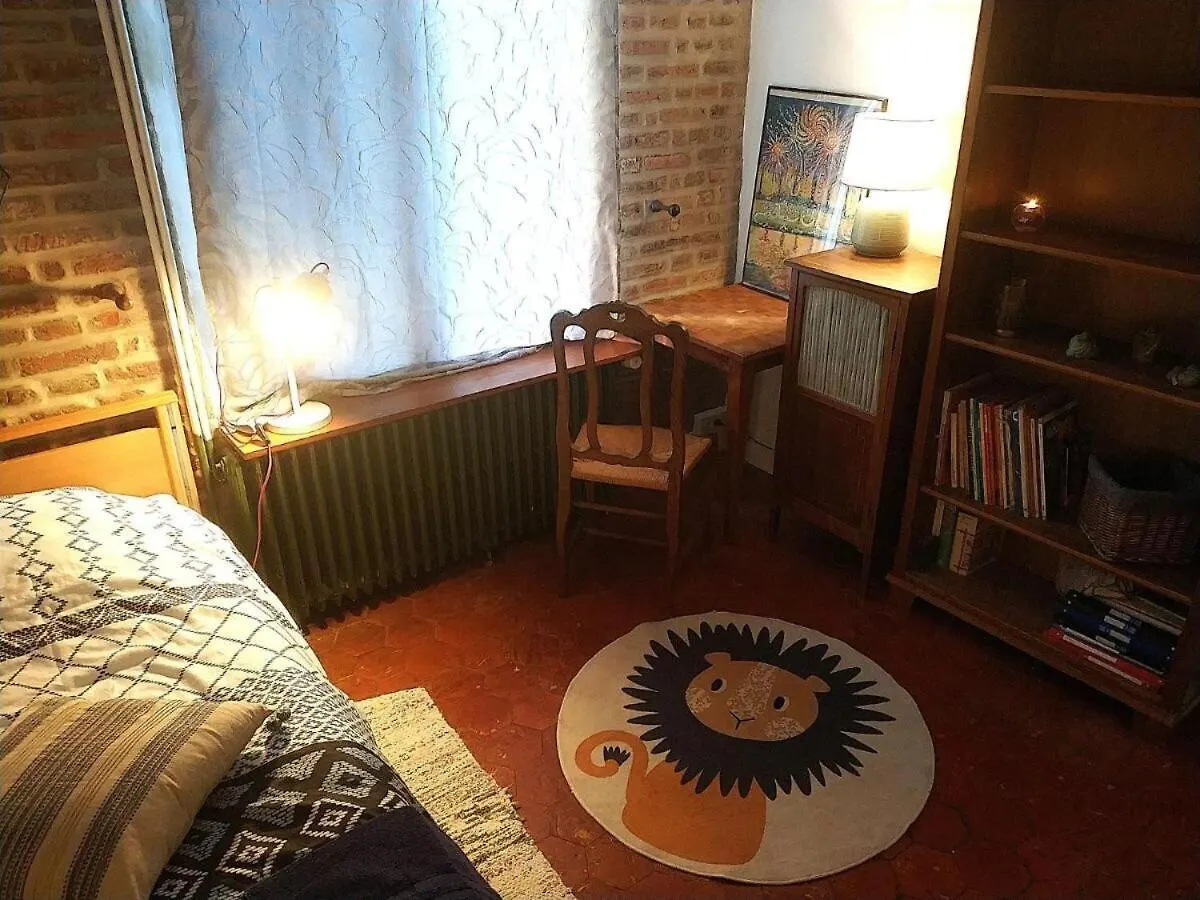 Дом отдыха Chambre Calme Et Accueillante 13 Kmtrs Aeroport, Parking Gratuit, Navette Gare Ou Aeroport Saint-Germain-la-Poterie Франция